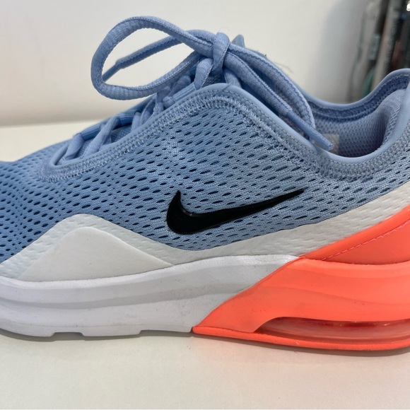 Women’s Nike Air Max Motion 2 - Picture 6 of 8